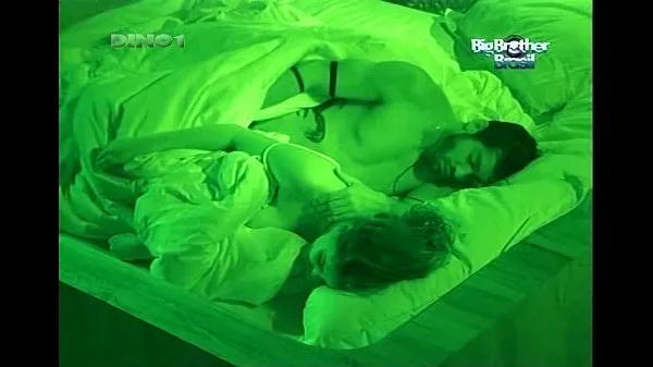 Nouveaux BBB 12: Laisa et Yuri clips Clips