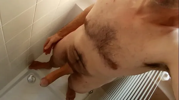 Friss Jerk off cumshot in the shower klip Klipek