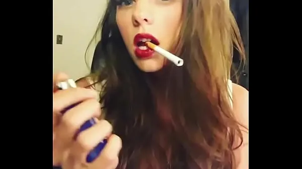 Hot girl with sexy red lips klip baru Klip