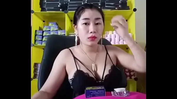 تازہ Khmer Girl (Srey Ta) Live to show nude کلپس کلپس