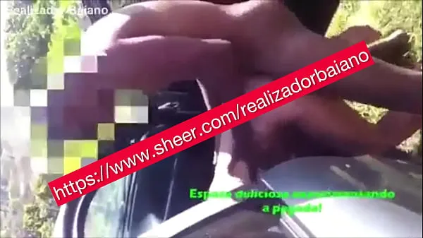 Yeni Realizador Baiano fudendo na praia casada. esposinha safada e o marido ajudando o macho comedor a dar prazer e deflorar sua mulher klip Klipler