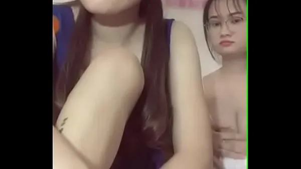 Uplive show ] Em gái xinh đằng sau lộ hàng từ a đến z dành cho thánh soi 18 clip mới Clip