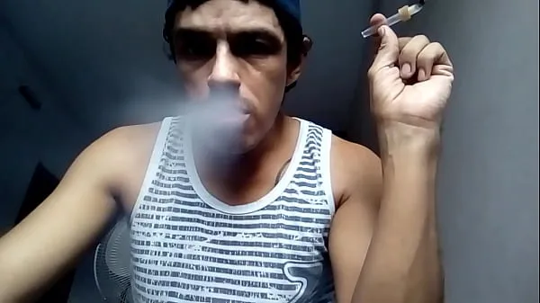 Świeże Latino fumando klipy Klipy