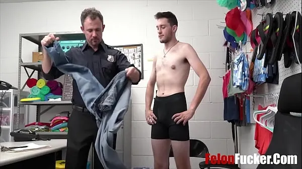 Φρέσκα Twink Caught By Horny Cop And He Just Needs A Hole κλιπ Κλιπ