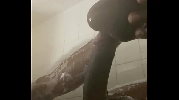 Färska Washing and Dick almost breaks through pocket pussy klipp Klipp