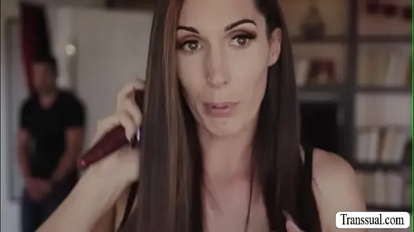 Yeni Stepson bangs the ass of her trans stepmom klip Klipler