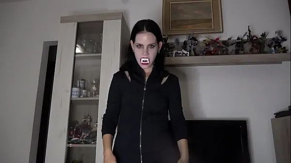 Friske Halloween Horror Porn Movie - Vampire Anna and Oral Creampie Orgy with 3 Guys klip Klip