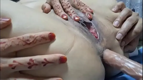 Färska Pakistani husband sucking and play with dildo with nasreen anal and pussy klipp Klipp